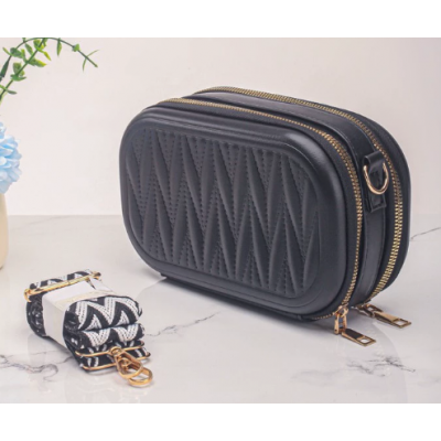 ΤΣΑΝΤΑ  MARRONI ΜΕ ΚΩΔ.: M2553
