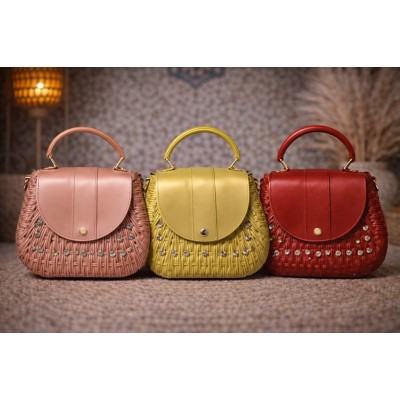 Γυναικεία τσάντα Μ-1013 Γυναικεία τσάντα Μ-1013